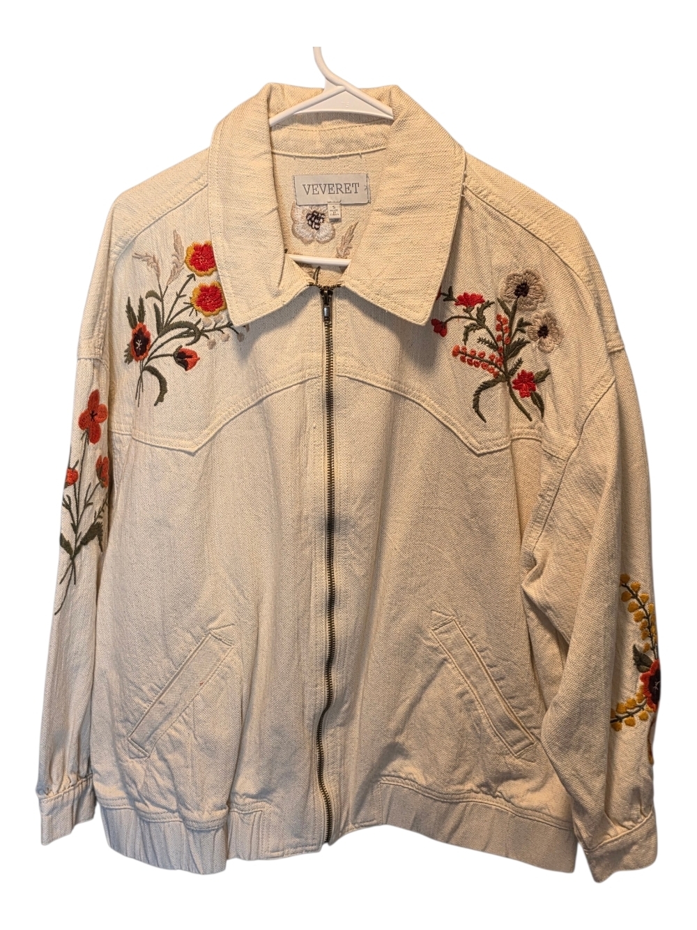 Veveret Cream Embroidered Zip Jacket